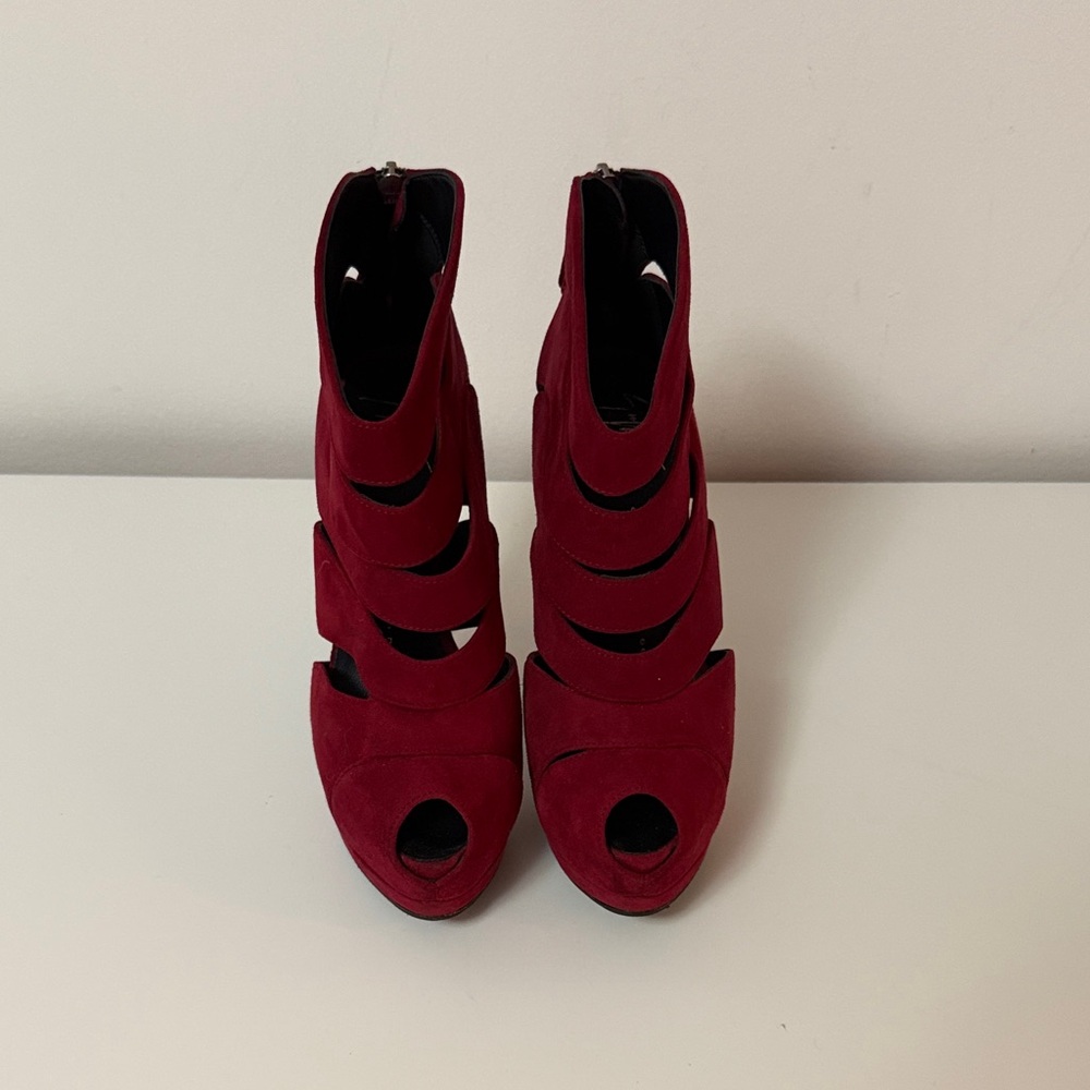 Giuseppe Zanotti Red Laser Cut Bootie size 37.5